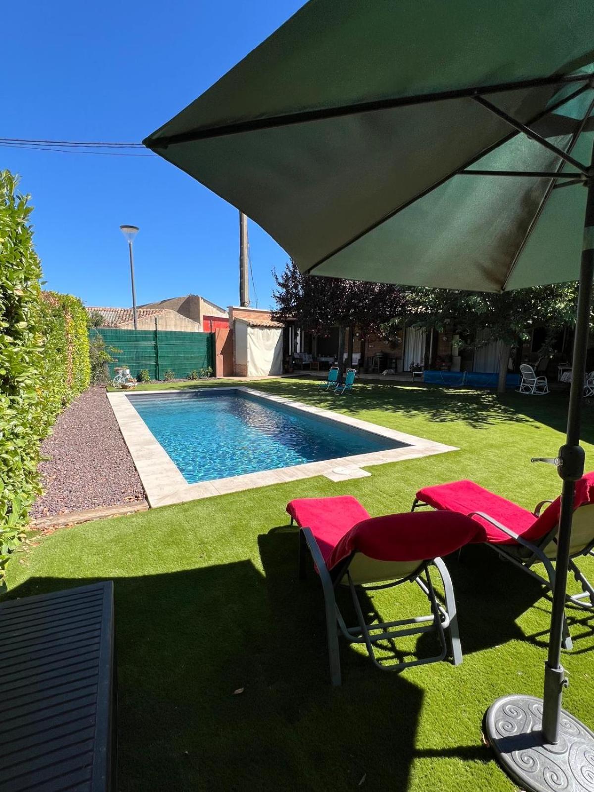 Casa Villa Luna Magaz De Pisuerga Esterno foto